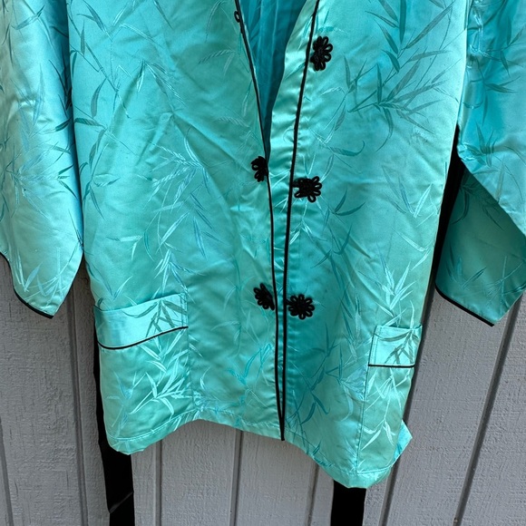 Mint Green Asian Style Jacket with Black Tie - Picture 6 of 14